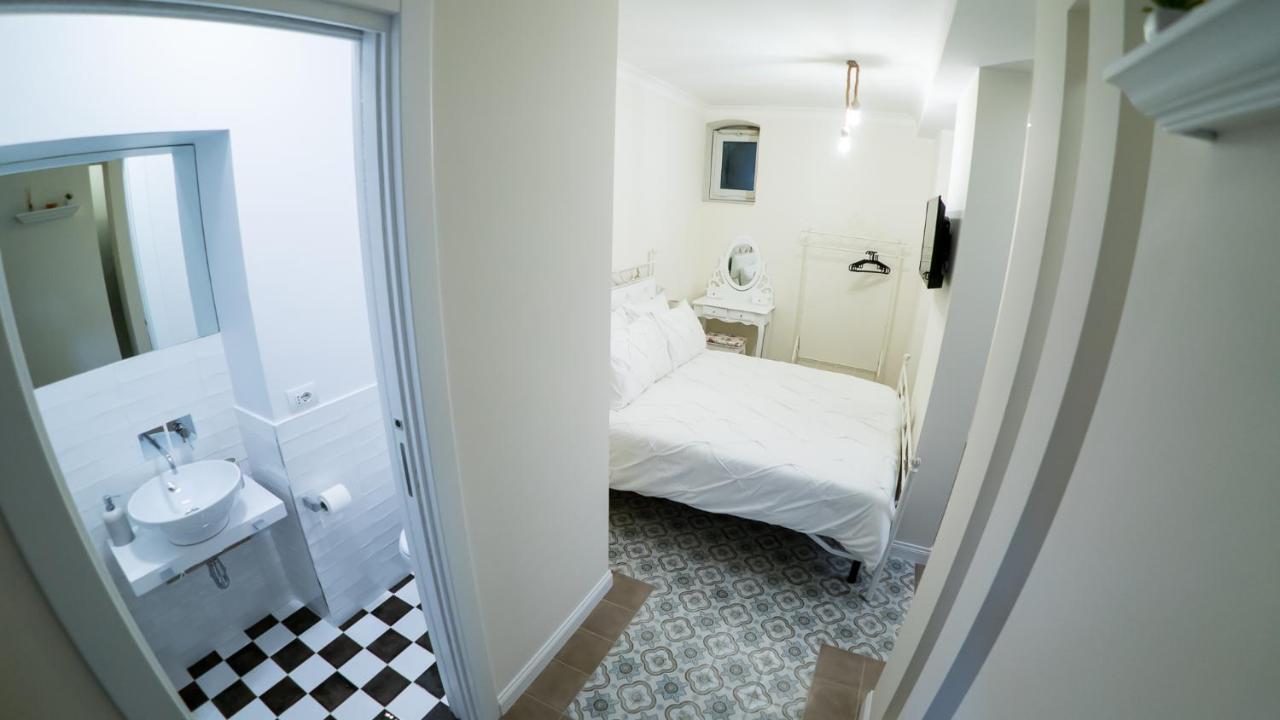 Casa Di Flo Apartment Bari Ngoại thất bức ảnh