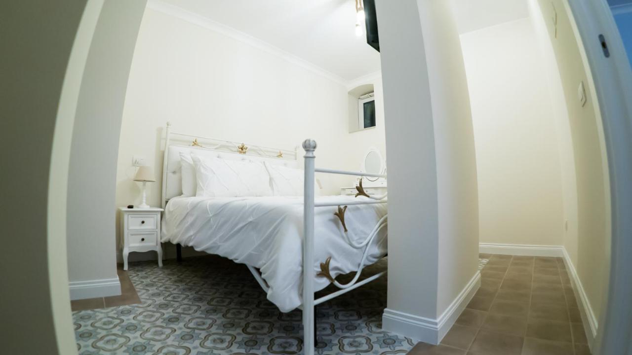 Casa Di Flo Apartment Bari Ngoại thất bức ảnh
