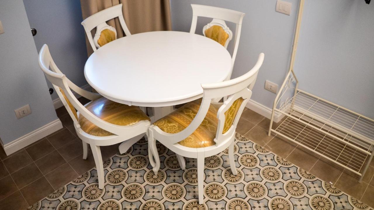 Casa Di Flo Apartment Bari Ngoại thất bức ảnh