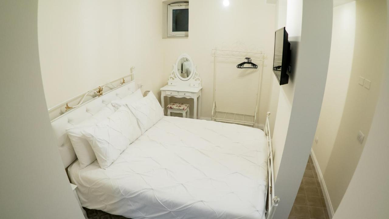 Casa Di Flo Apartment Bari Ngoại thất bức ảnh